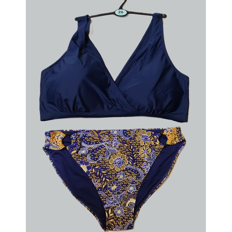 Купальник plus size розмір верх -26(58-60), низ -20( 54-56)