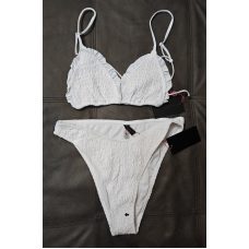 Жіночий купальник жатка, розмір верх - 12, низ -14