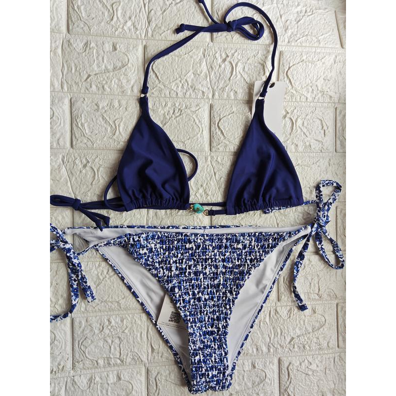 Жіночий купальник розмір верх - S, низ - L Жіночий купальник розмір верх - S, низ - L